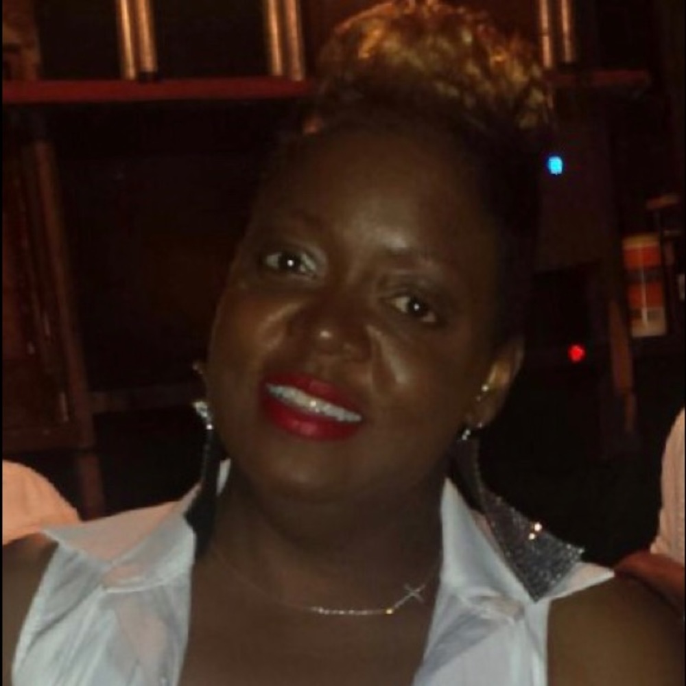Meet your Posher, Monica